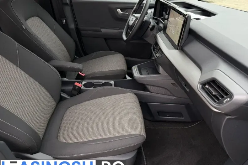 Ford Tourneo Courier din 2025 cu 10 km - oferta FOR209264 - foto 11