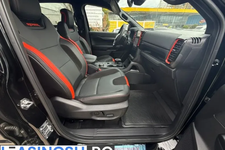 Ford Raptor din 2025 cu 4.950 km - oferta FOR209266 - foto 14