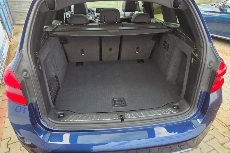 BMW iX3 (Seria X) din 2022 cu 17.000 km - oferta BMW209268 - foto 7