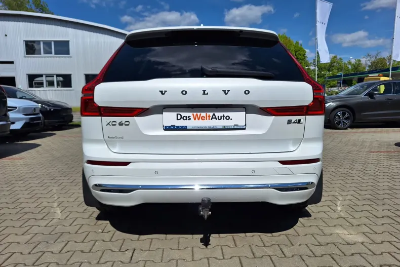 Volvo XC60 din 2023 cu 118.870 km - oferta VOL209276 - foto 12