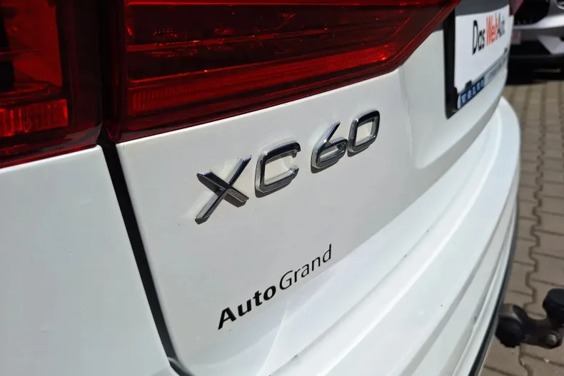 Volvo XC60 din 2023 cu 118.870 km - oferta VOL209276 - foto 38