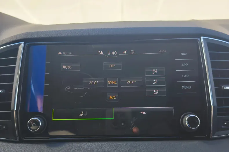 Skoda Karoq din 2026 cu 6 km - oferta SKO209278 - foto 28