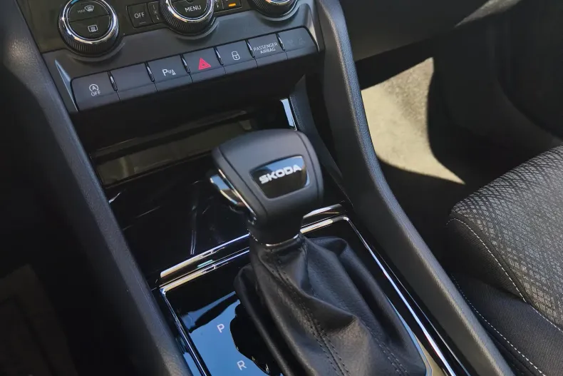 Skoda Karoq din 2026 cu 6 km - oferta SKO209278 - foto 29