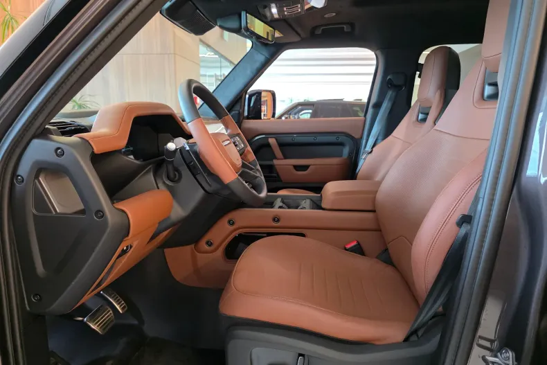 Land Rover Defender din 2026 cu 10 km - oferta LAN209282 - foto 10