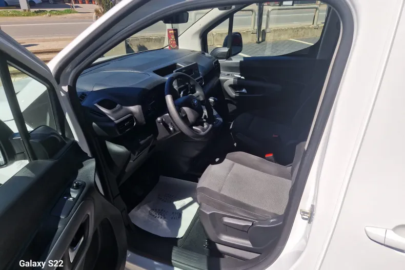 Toyota Proace din 2022 cu 159.902 km - oferta TOY209285 - foto 12
