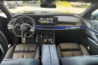 BMW 740d (Seria 7) din 2023 cu 66.450 km - oferta BMW209292 - foto 10