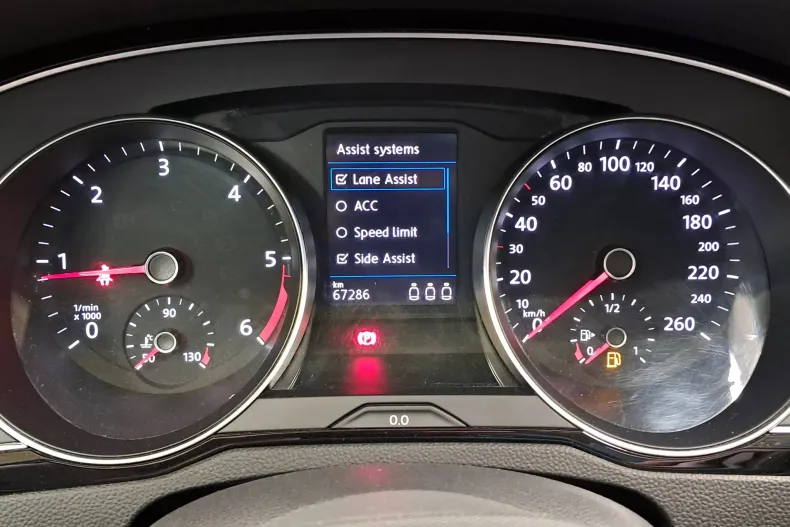Volkswagen Passat din 2021 cu 67.286 km - oferta VOL209293 - foto 13
