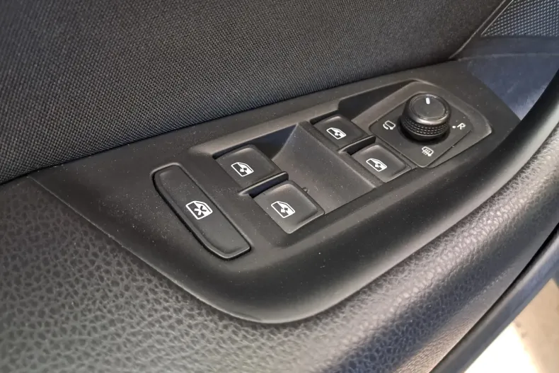 Volkswagen Passat din 2021 cu 67.286 km - oferta VOL209293 - foto 22