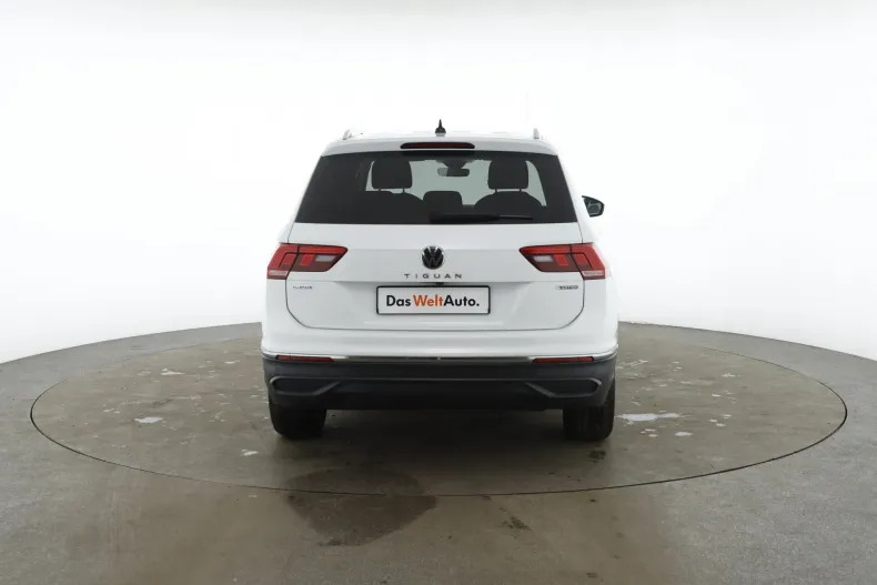 Volkswagen Tiguan din 2022 cu 100.060 km - oferta VOL209296 - foto 6