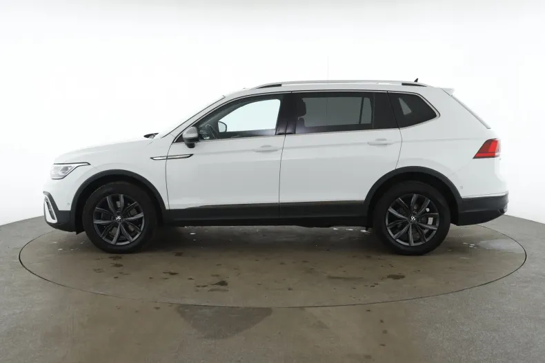 Volkswagen Tiguan din 2022 cu 100.060 km - oferta VOL209296 - foto 8