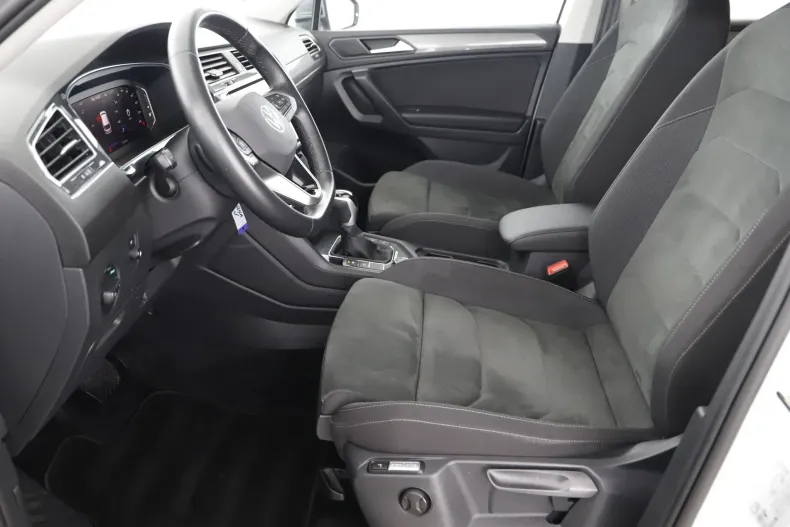 Volkswagen Tiguan din 2022 cu 100.060 km - oferta VOL209296 - foto 9