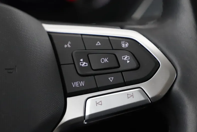 Volkswagen Tiguan din 2022 cu 100.060 km - oferta VOL209296 - foto 17