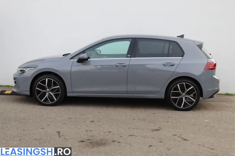 Volkswagen Golf din 2024 cu 10.000 km - oferta VOL209306 - foto 2