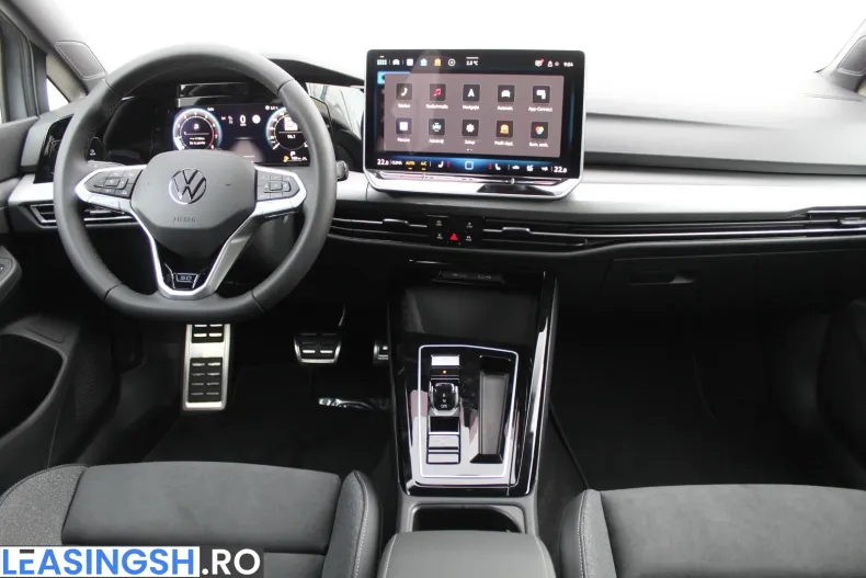 Volkswagen Golf din 2024 cu 10.000 km - oferta VOL209306 - foto 7