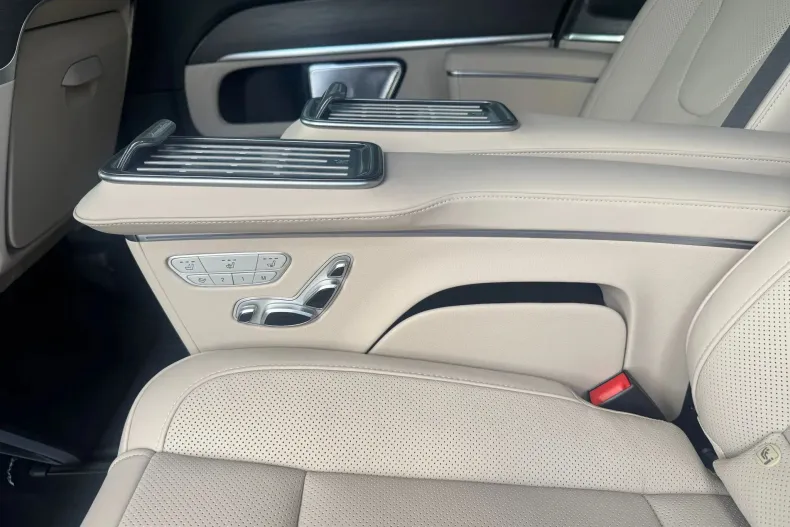 Mercedes-Benz V din 2025 cu 10 km - oferta MER209307 - foto 7