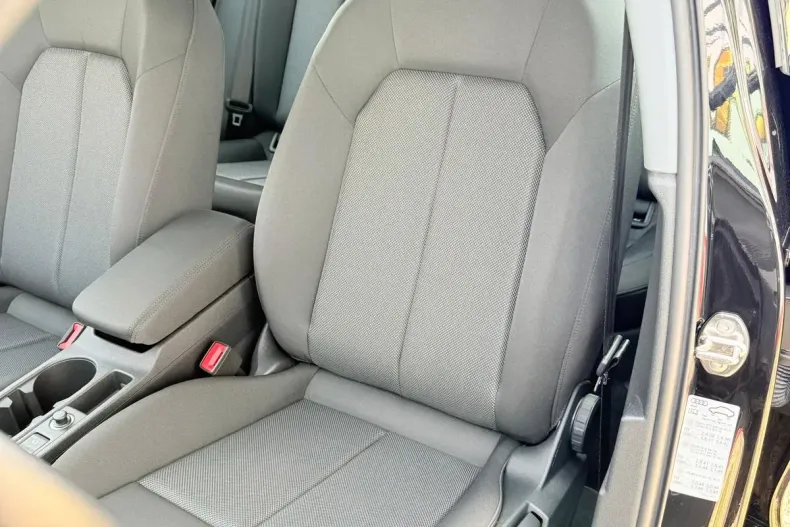 Audi A3 din 2022 cu 16.000 km - oferta AUD209308 - foto 11