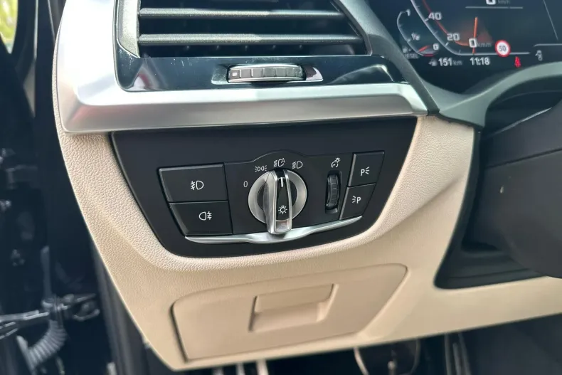 BMW X4 M (Seria X) din 2021 cu 46.852 km - oferta BMW209314 - foto 16