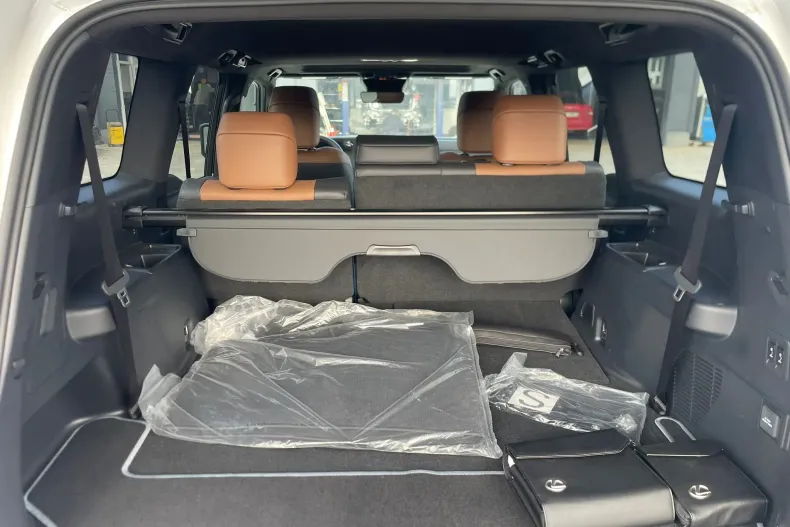 Lexus Seria GX din 2024 cu 1.542 km - oferta LEX209315 - foto 16