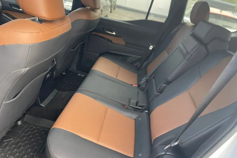 Lexus Seria GX din 2024 cu 1.542 km - oferta LEX209315 - foto 23