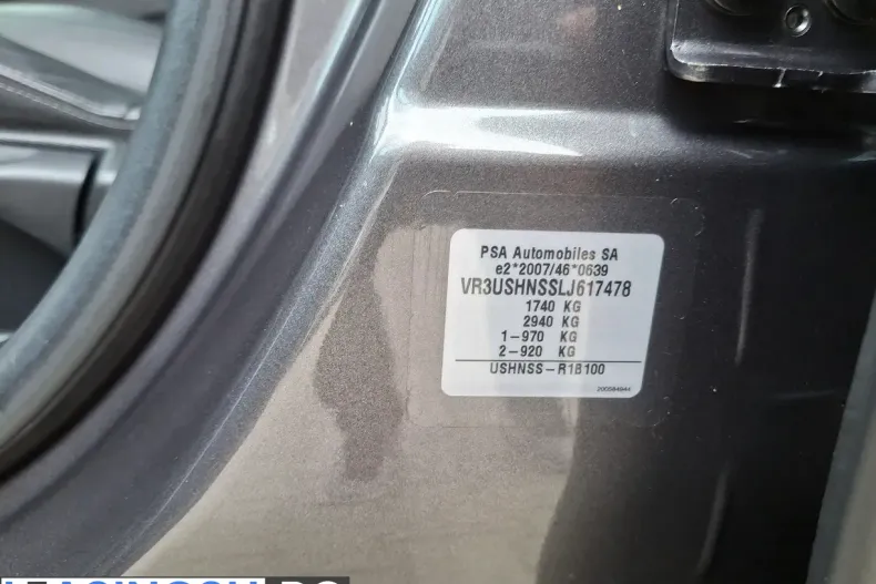 Peugeot 2008 din 2020 cu 82.446 km - oferta PEU209322 - foto 22
