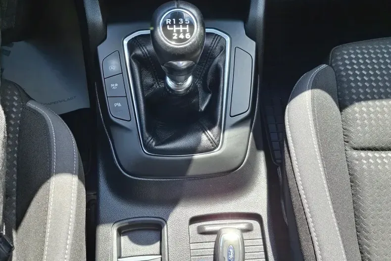 Ford Focus din 2022 cu 86.240 km - oferta FOR209323 - foto 22