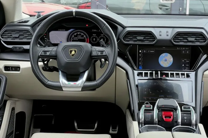 Lamborghini Urus din 2021 cu 27.760 km - oferta LAM209328 - foto 9