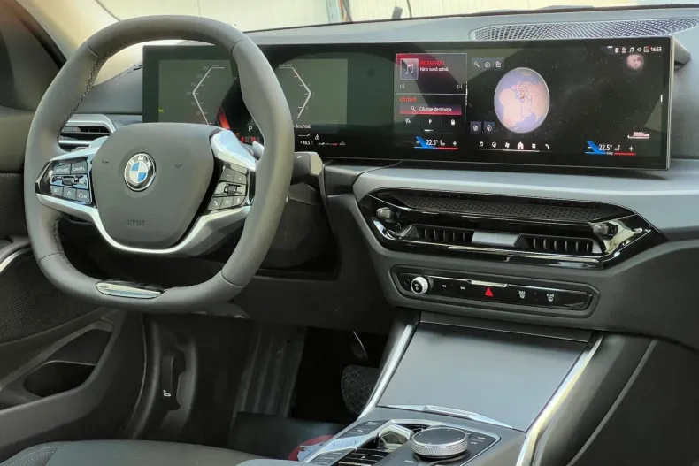 BMW 320d (Seria 3) din 2025 cu 4.000 km - oferta BMW209330 - foto 8