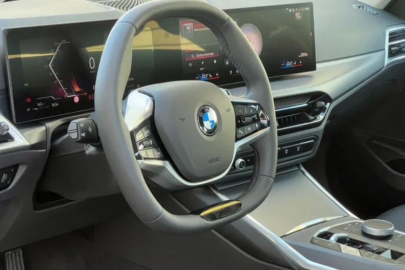 BMW 320d (Seria 3) din 2025 cu 4.000 km - oferta BMW209330 - foto 13