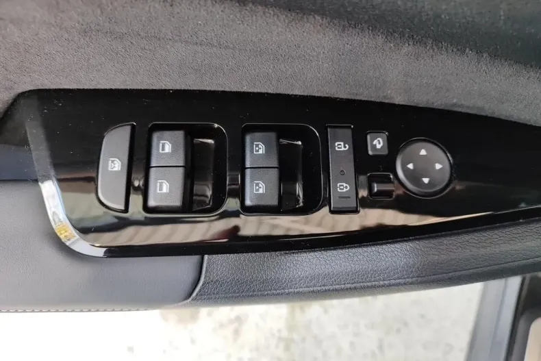 Kia Sportage din 2022 cu 42.195 km - oferta KIA209335 - foto 15
