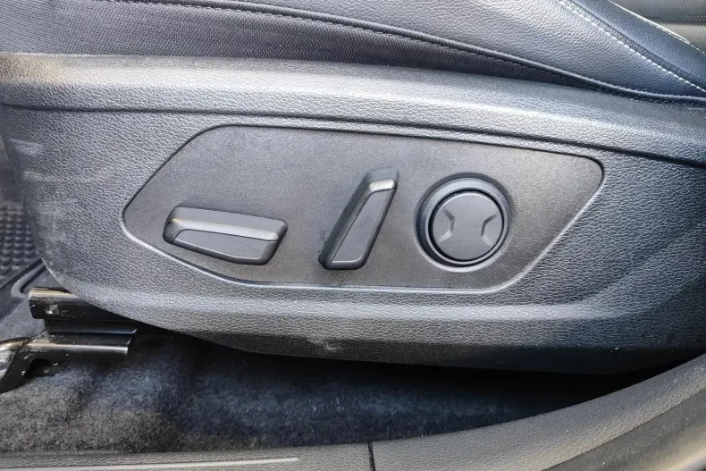 Kia Sportage din 2022 cu 42.195 km - oferta KIA209335 - foto 16