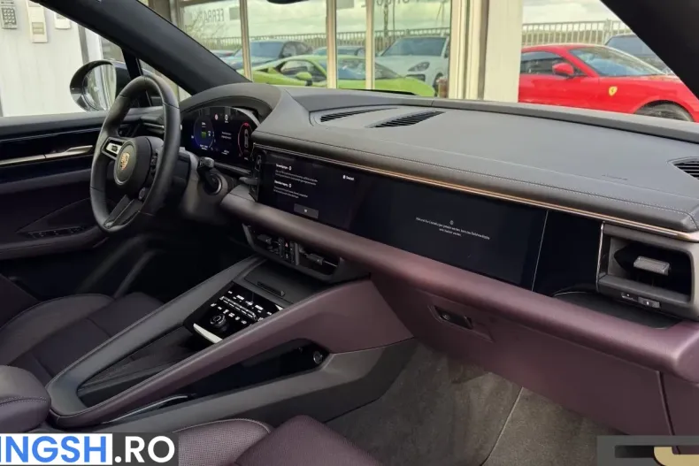 Porsche Macan din 2024 cu 14.200 km - oferta POR209345 - foto 3