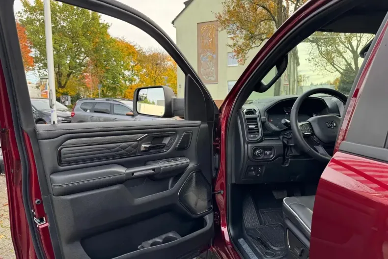 Dodge RAM din 2025 cu 50 km - oferta DOD209354 - foto 9