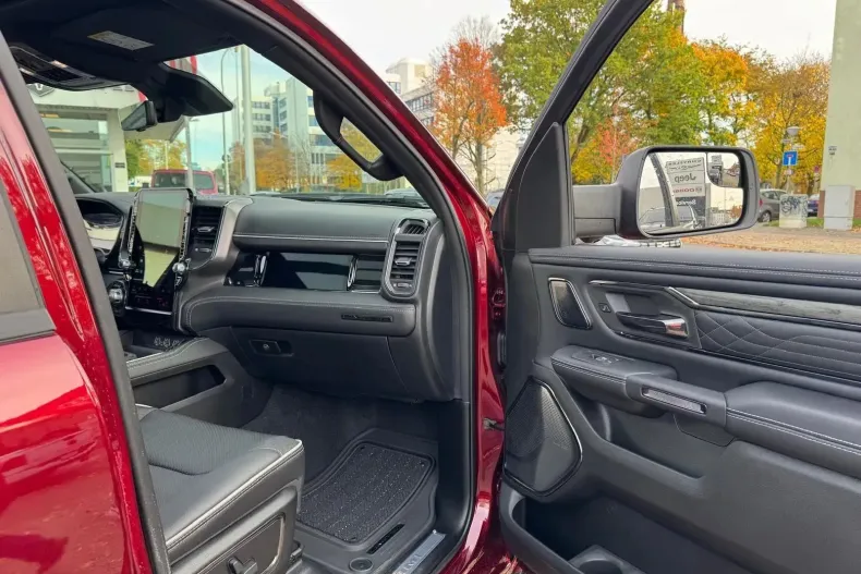 Dodge RAM din 2025 cu 50 km - oferta DOD209354 - foto 31