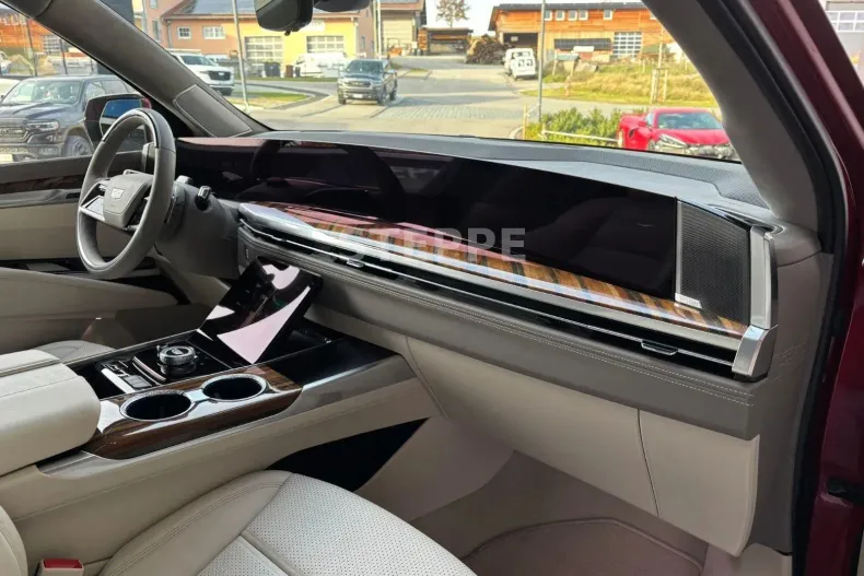 Cadillac Escalade din 2026 cu 10 km - oferta CAD209358 - foto 4