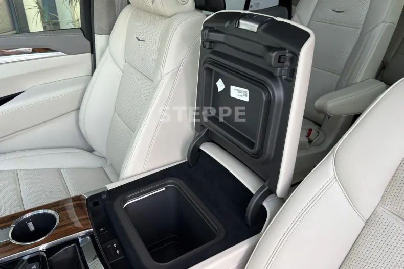 Cadillac Escalade din 2026 cu 10 km - oferta CAD209358 - foto 19