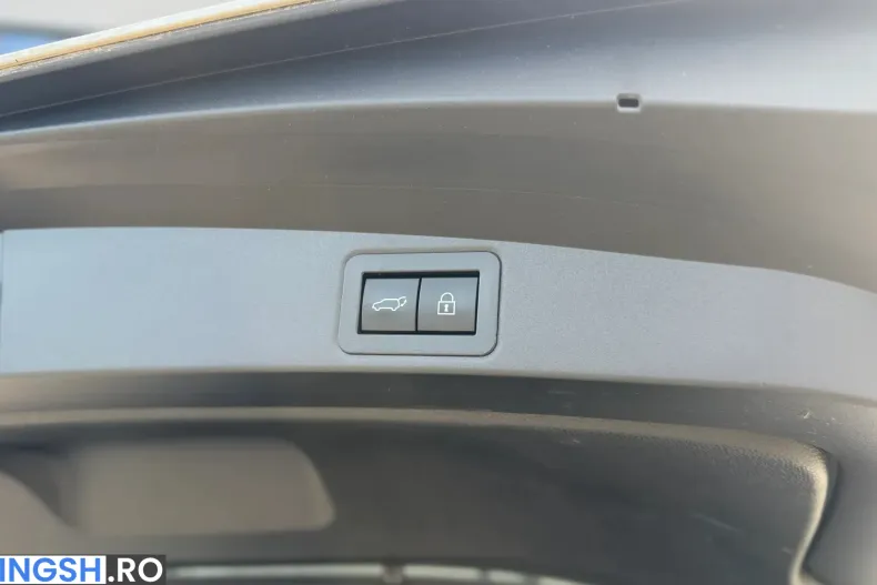 Toyota Corolla din 2020 cu 163.000 km - oferta TOY209362 - foto 26
