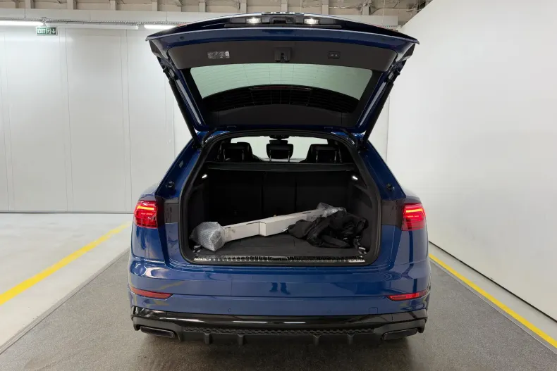 Audi Q8 din 2025 cu 12.600 km - oferta AUD209363 - foto 10