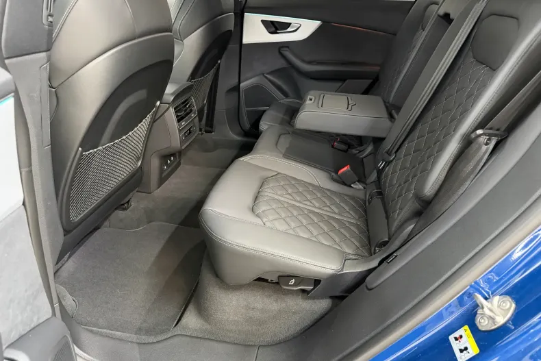 Audi Q8 din 2025 cu 12.600 km - oferta AUD209363 - foto 21