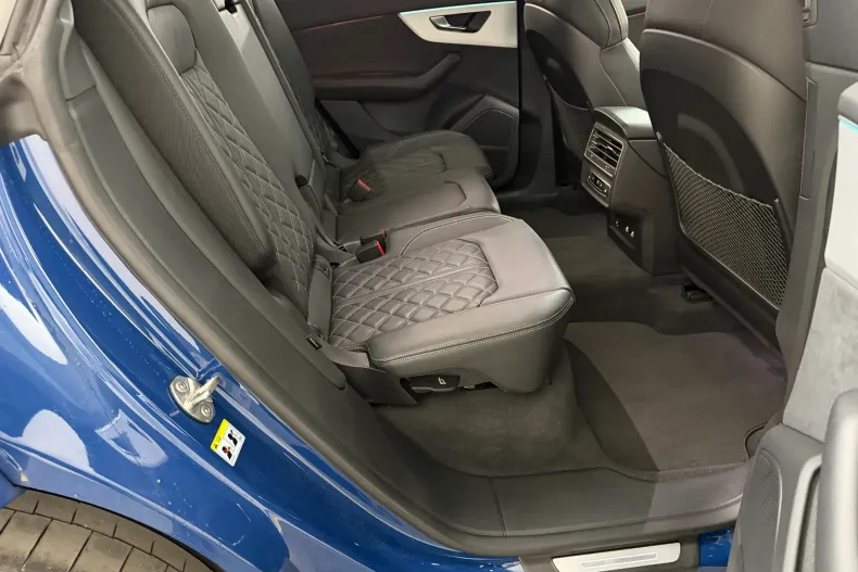 Audi Q8 din 2025 cu 12.600 km - oferta AUD209363 - foto 22