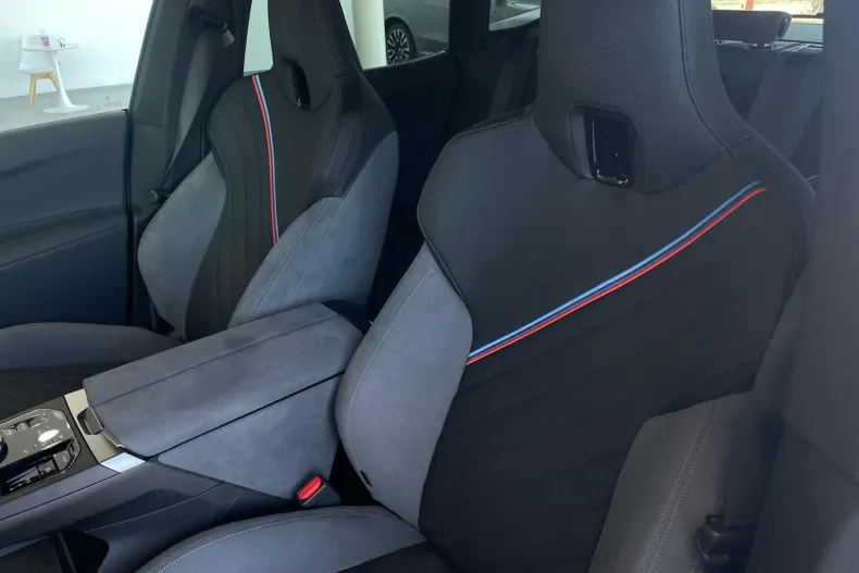 BMW iX din 2026 cu 6.500 km - oferta BMW209371 - foto 12