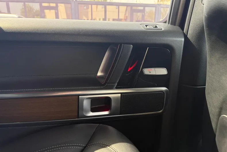 Mercedes-Benz G din 2021 cu 105.516 km - oferta MER209372 - foto 10