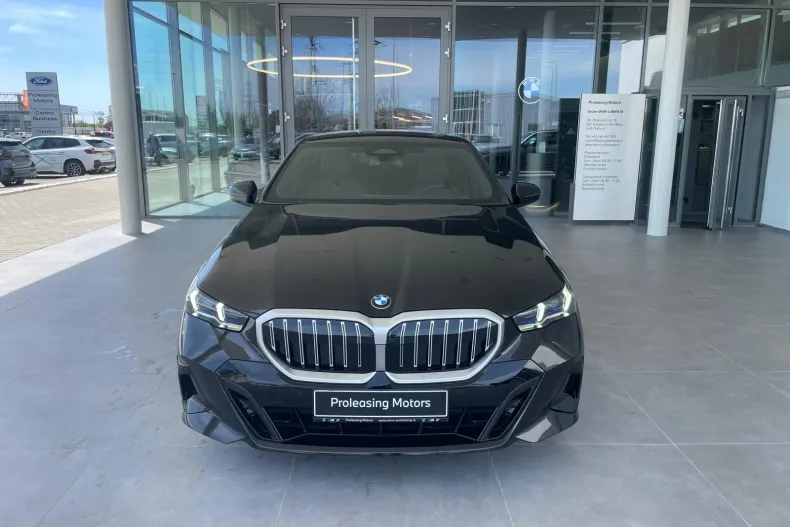 BMW 520i (Seria 5) din 2026 cu 6.500 km - oferta BMW209375 - foto 3