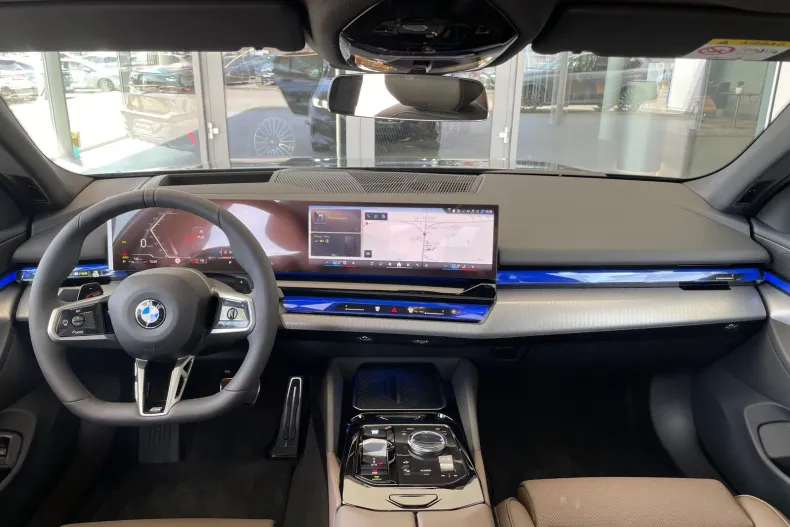 BMW 520i (Seria 5) din 2026 cu 6.500 km - oferta BMW209375 - foto 14