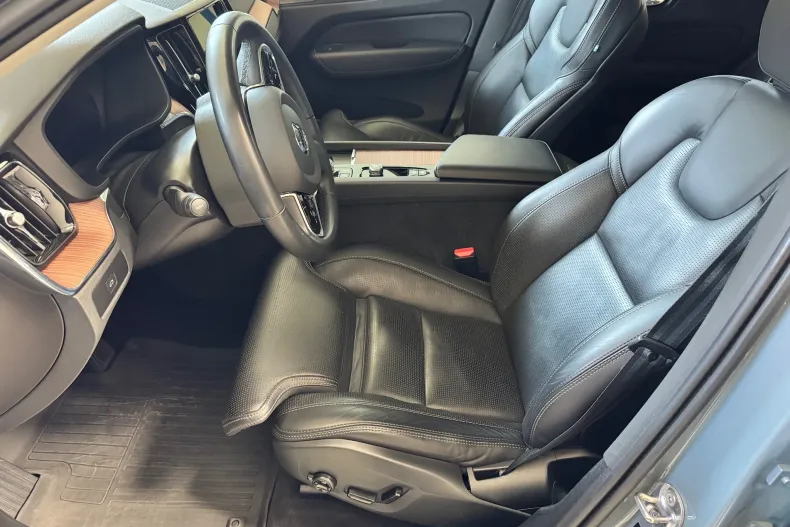 Volvo XC60 din 2023 cu 77.973 km - oferta VOL209379 - foto 20