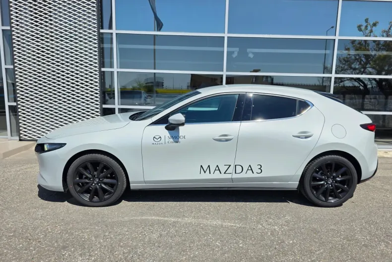 Mazda 3 din 2025 cu 1.200 km - oferta MAZ209382 - foto 5