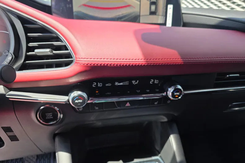Mazda 3 din 2025 cu 1.200 km - oferta MAZ209382 - foto 16