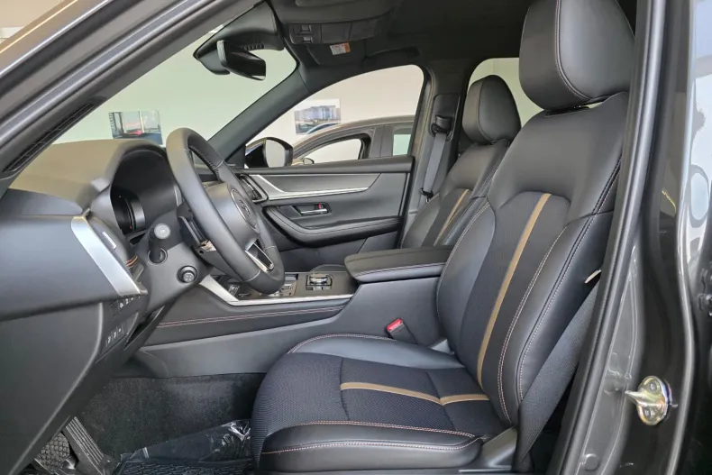 Mazda CX-60 din 2025 cu 2 km - oferta MAZ209383 - foto 2