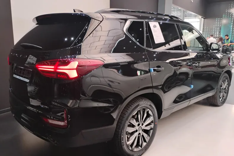KGM Rexton din 2025 cu 2 km - oferta KGM209387 - foto 4