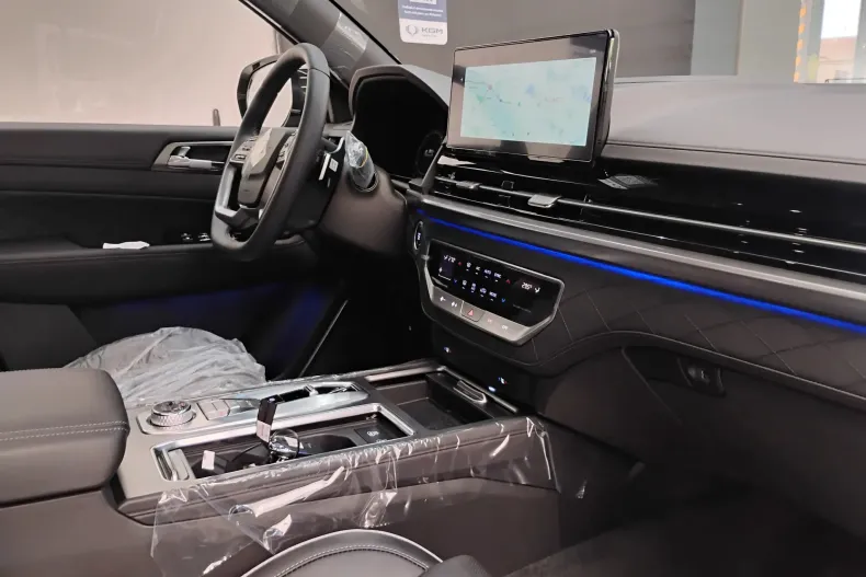 KGM Rexton din 2025 cu 2 km - oferta KGM209387 - foto 5