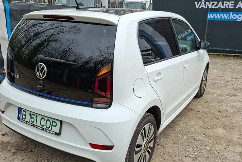 Volkswagen up! din 2022 cu 28.038 km - oferta VOL209388 - foto 4